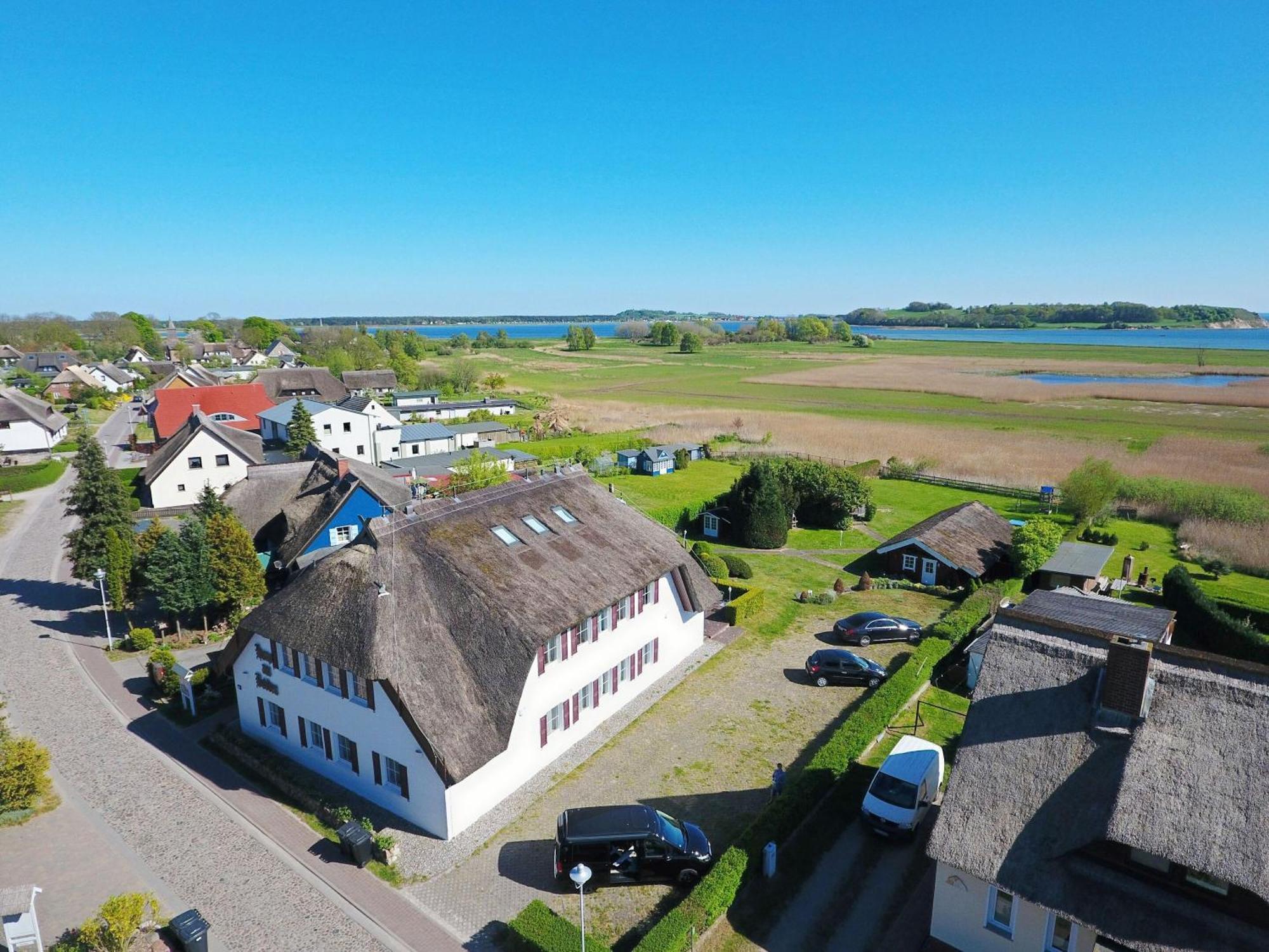 Апартаменты Haus Am Bodden Gross Zicker Экстерьер фото